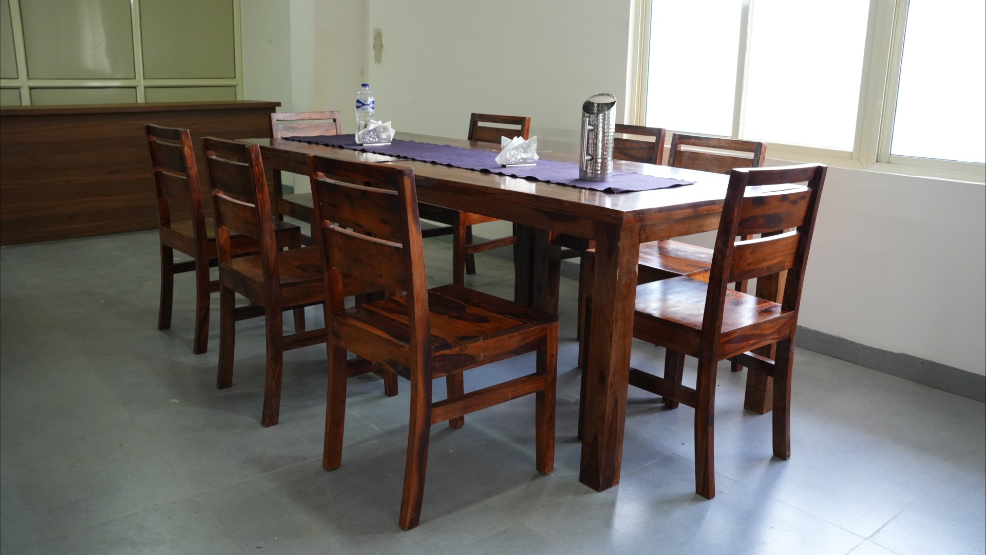 Mandola Stays ( Birthi )